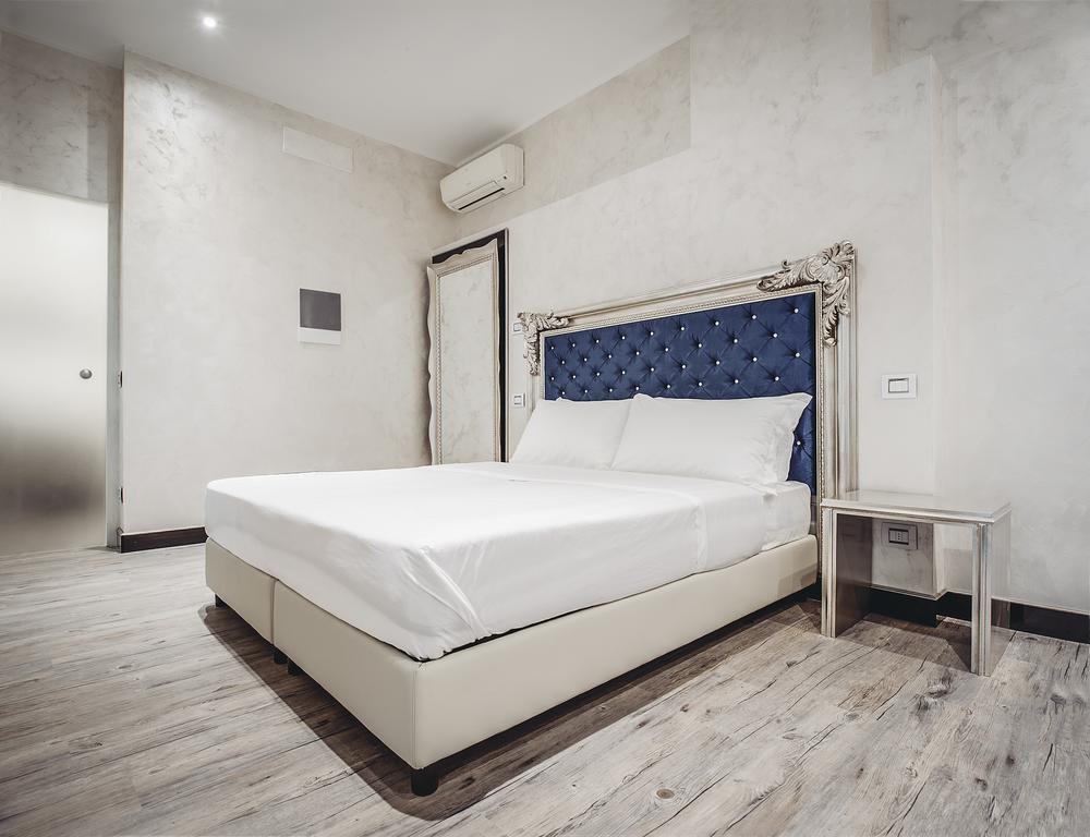 Arena Easy Suites Guesthouse Верона Екстер'єр фото